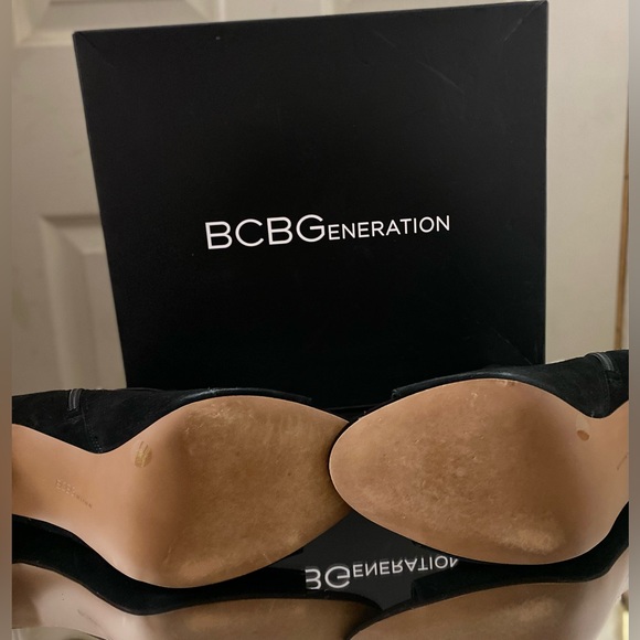 🖤GOOD CONDITION🖤 BCBGeneration| Open-Toe Booties| Size: 9 | 4 in. - Picture 7 of 8
